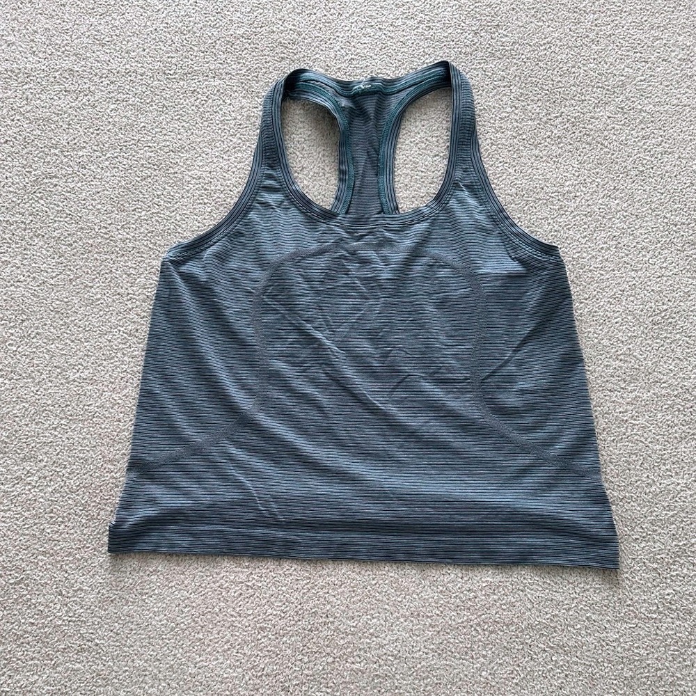 lululemon Swiftly Tech Racerback Tank size 12 in Black/Blue stripe